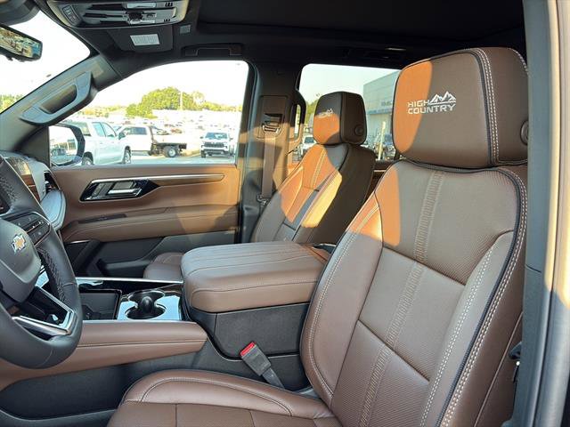 New 2025 Chevrolet Tahoe High Country w/ Sun And Tow Package image 16