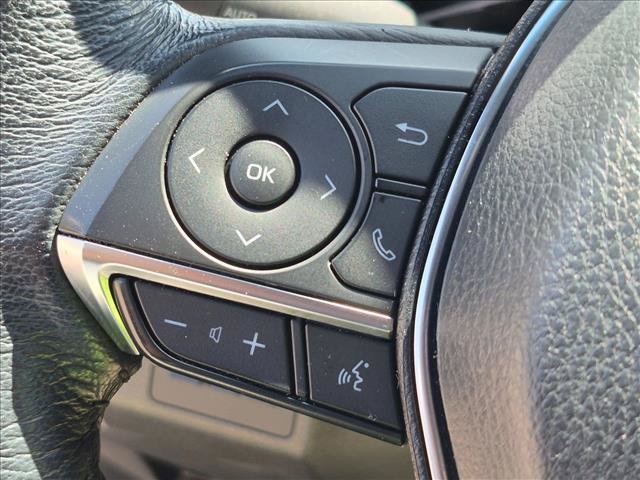 Used 2020 Toyota Avalon XLE w/ Moonroof Package FWD image 14