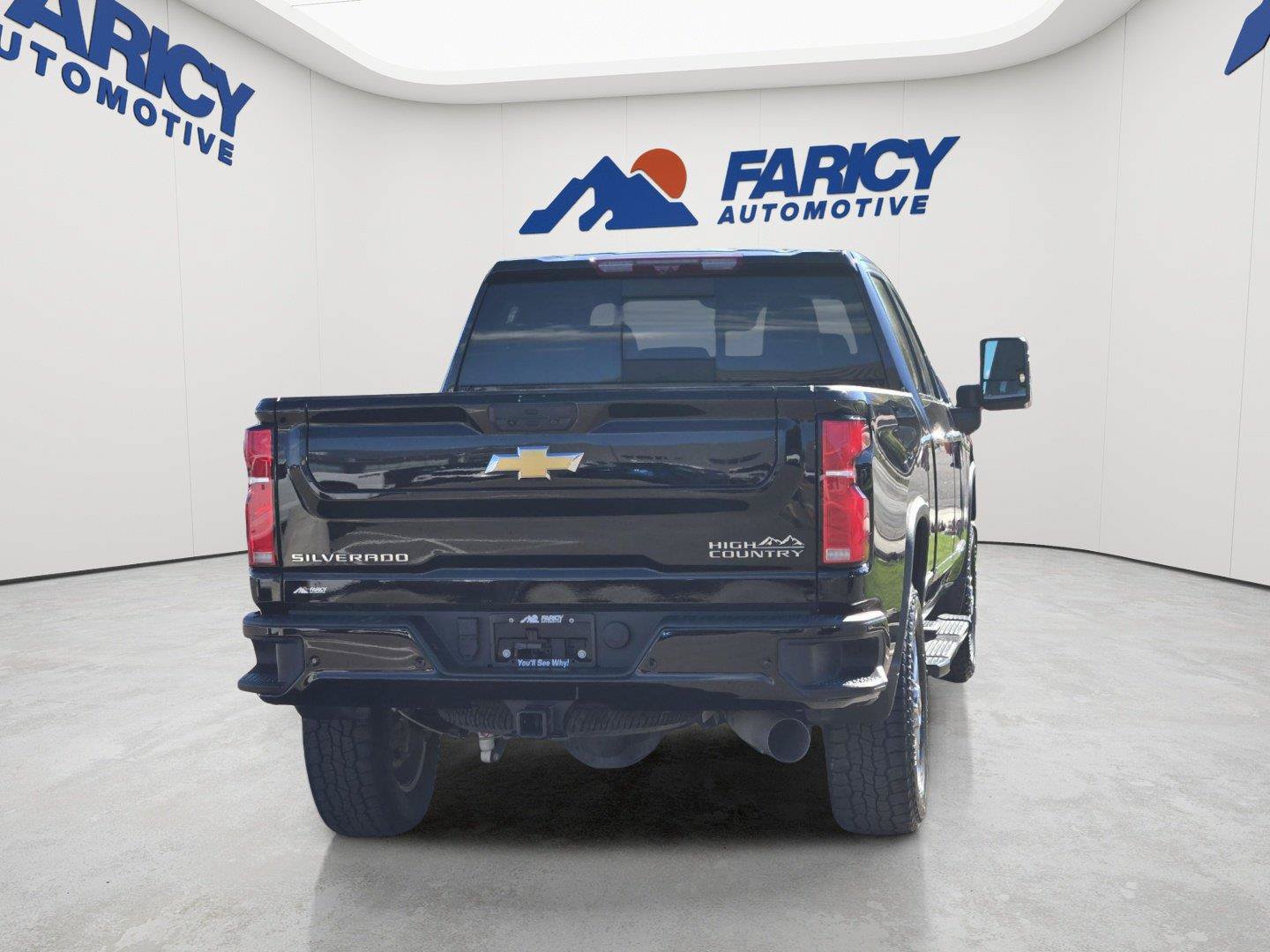 Used 2024 Chevrolet Silverado 3500 High Country w/ Technology Package AWD/4WD image 7