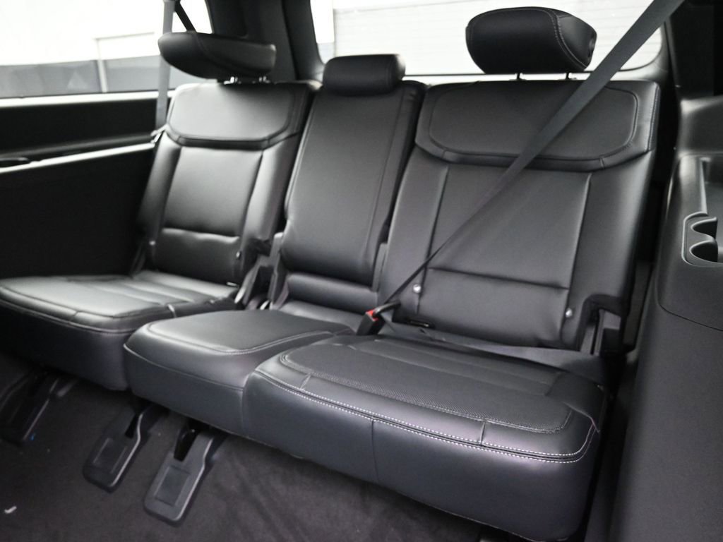 New 2026 Ford Expedition Max Platinum w/ Stealth Appearance Package AWD/4WD image 20
