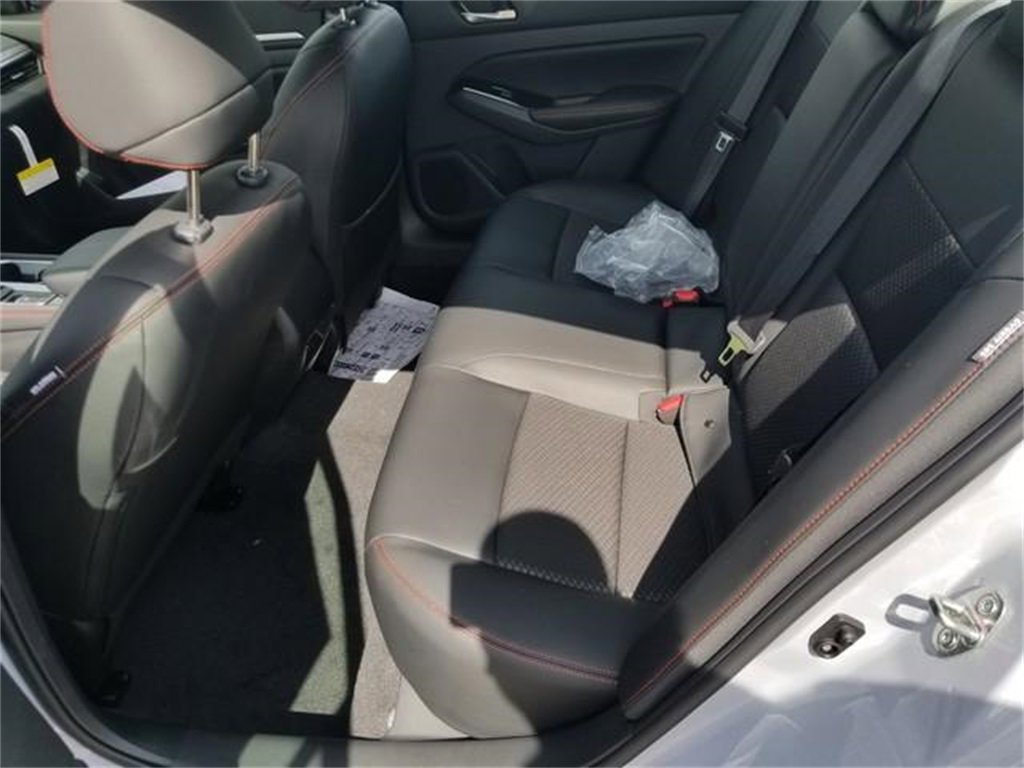 New 2025 Nissan Altima 2.5 SR image 10