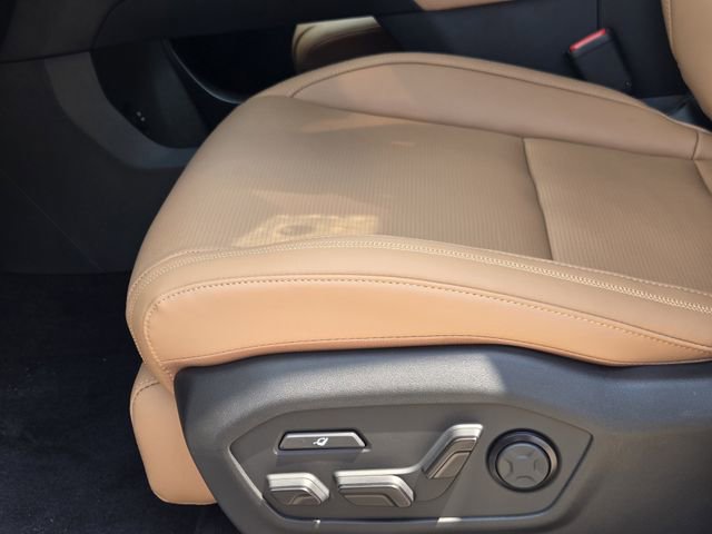 Used 2026 Hyundai Santa Fe Calligraphy image 18