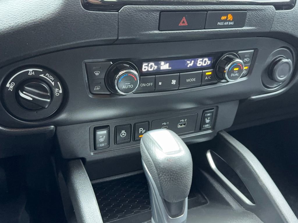 Used 2023 Nissan Frontier SV w/ SV Convenience Package image 31