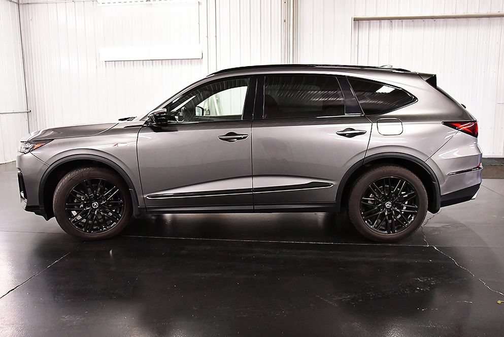 Used 2025 Acura MDX A-Spec w/ Advance Package AWD/4WD image 4