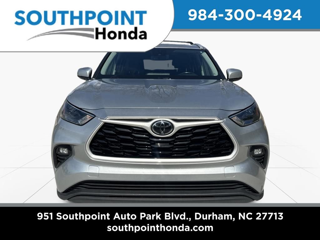 Used 2023 Toyota Highlander XLE video 2