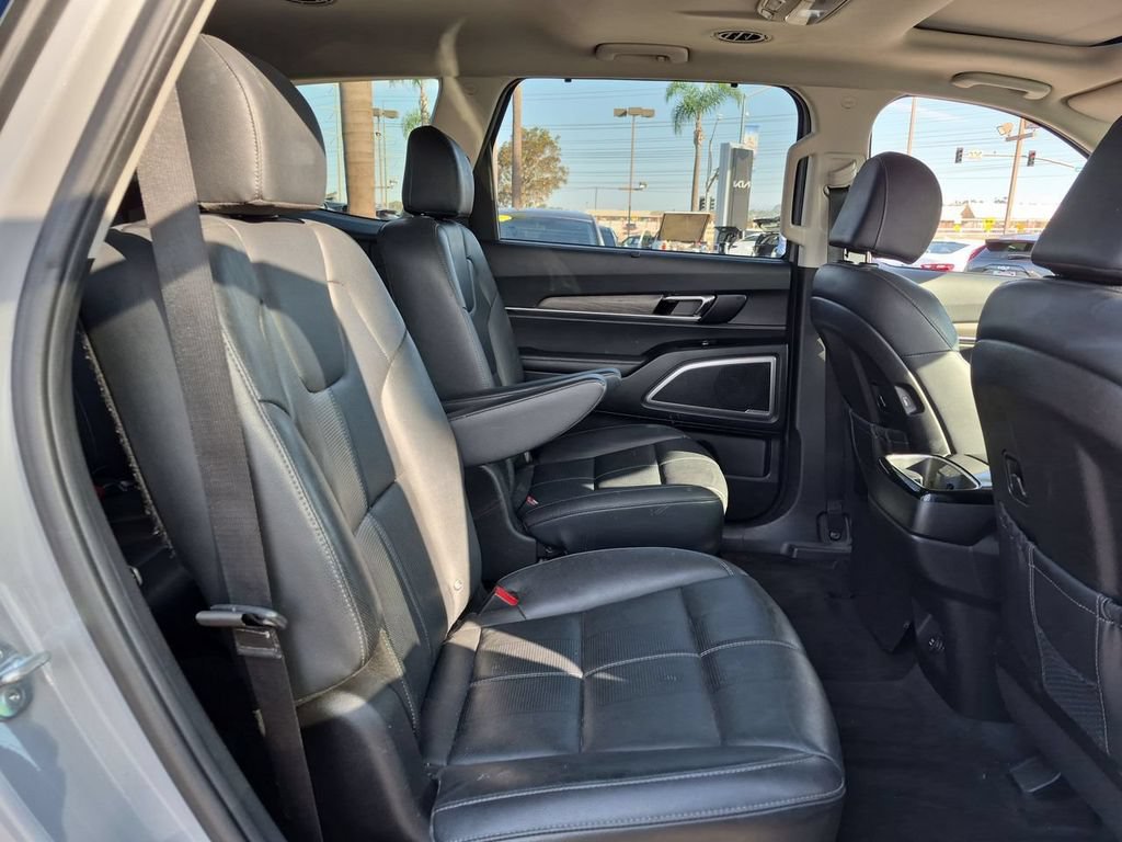 Certified 2022 Kia Telluride EX w/ EX Premium Package AWD/4WD image 28