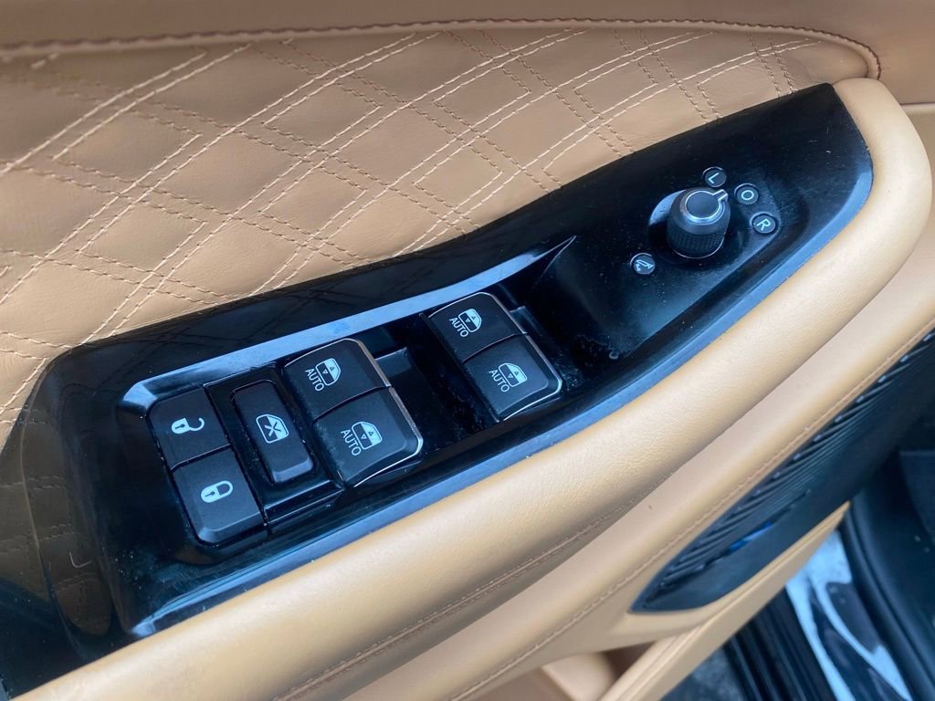 Used 2021 Jeep Grand Cherokee L Summit image 13