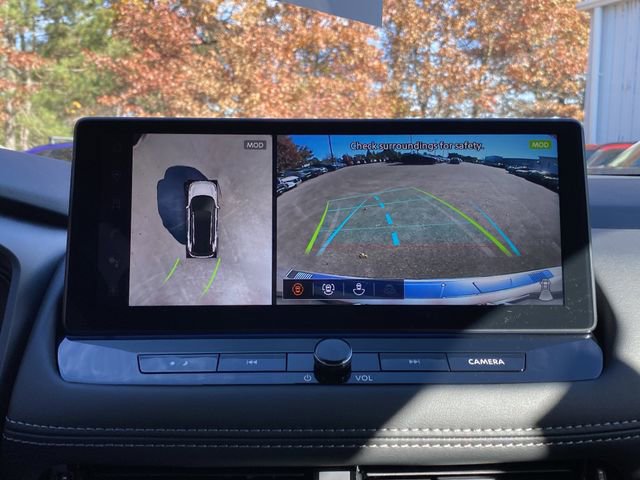 New 2026 Nissan Rogue Platinum image 11