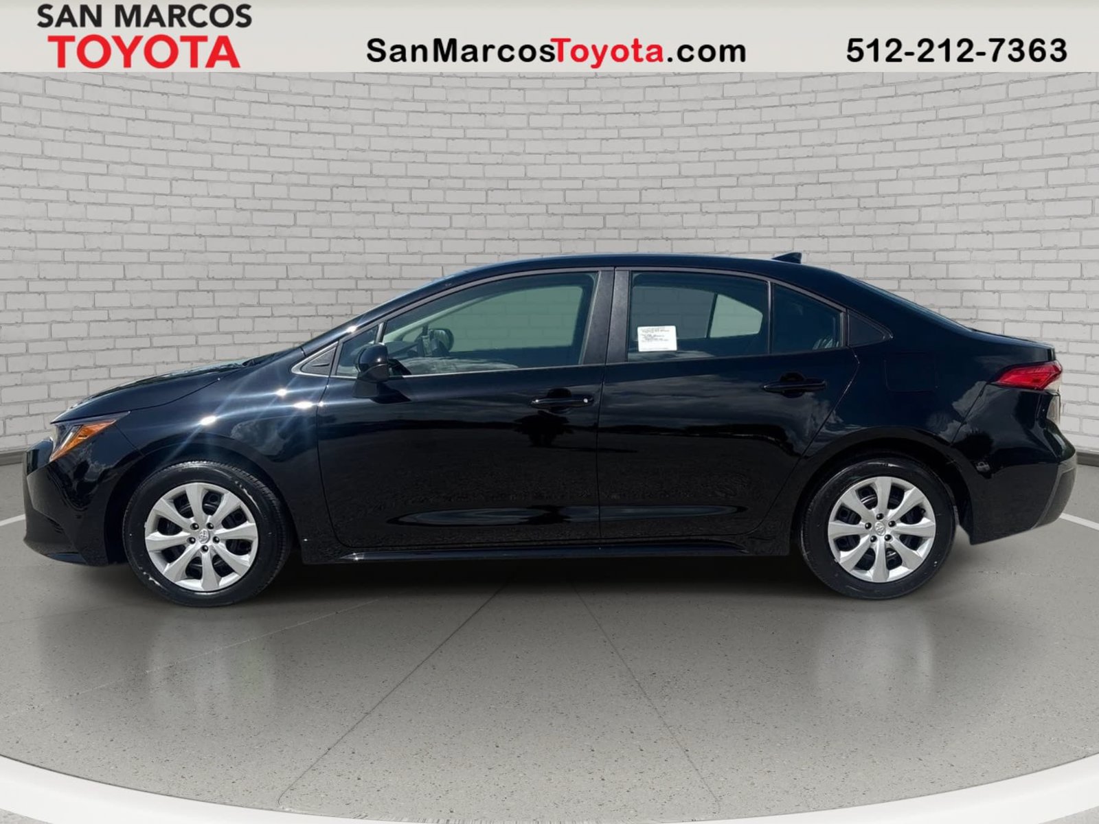 New 2026 Toyota Corolla LE FWD image 2