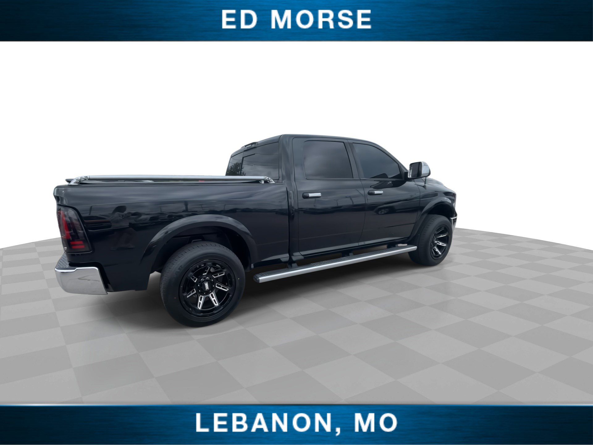 Used 2016 RAM 1500 Laramie w/ Convenience Group AWD/4WD image 8