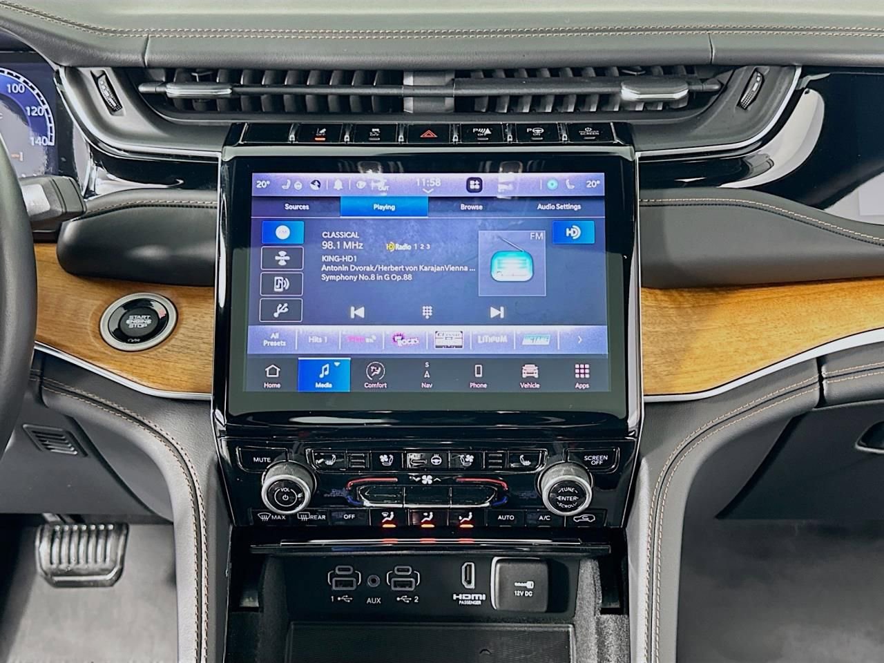 Used 2022 Jeep Grand Cherokee Summit image 13