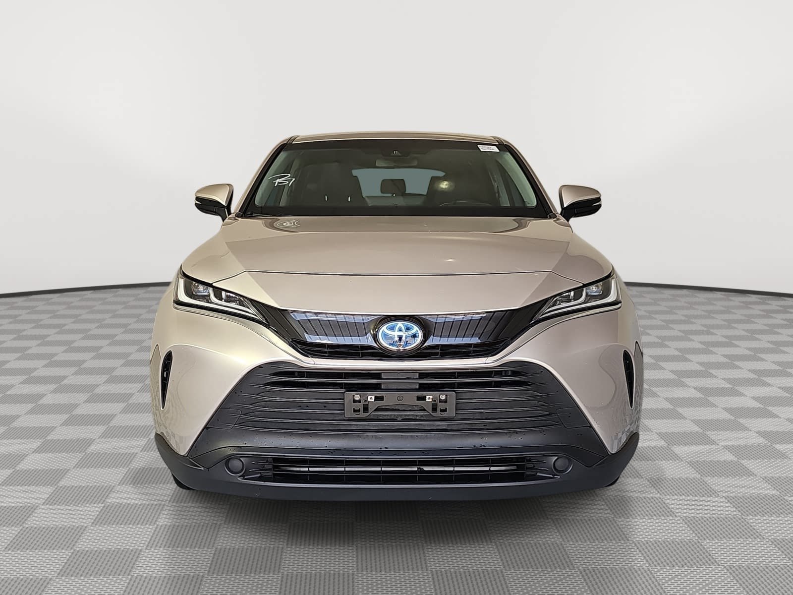 Used 2023 Toyota Venza LE AWD/4WD image 3