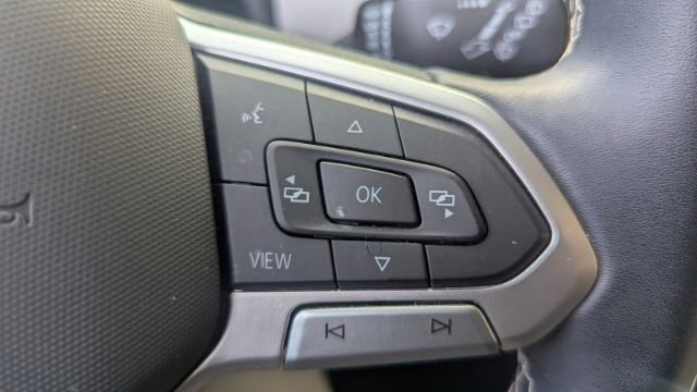 Used 2023 Volkswagen Atlas SE w/ Panoramic Sunroof Package image 29