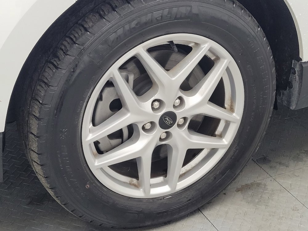 Used 2024 Ford Edge SEL image 31