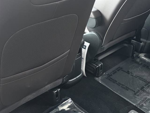 New 2025 Volkswagen ID. Buzz Pro S Plus image 28