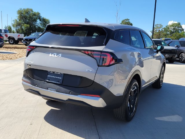 Certified 2026 Kia Sportage S AWD/4WD image 5