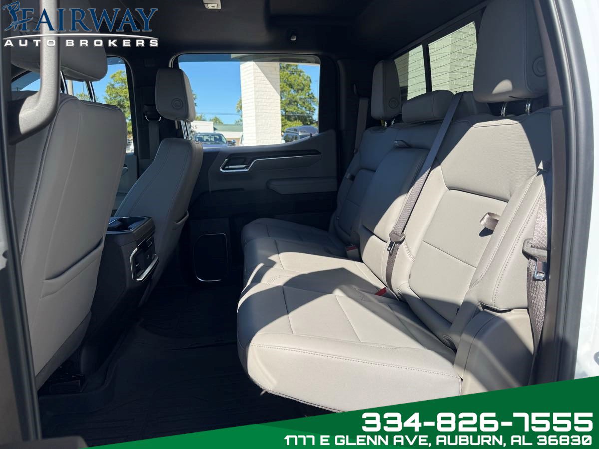 Used 2024 GMC Sierra 1500 SLT w/ SLT Premium Plus Package image 11