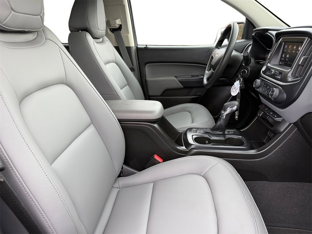 Used 2022 Chevrolet Colorado W/T w/ Custom Special Edition image 15