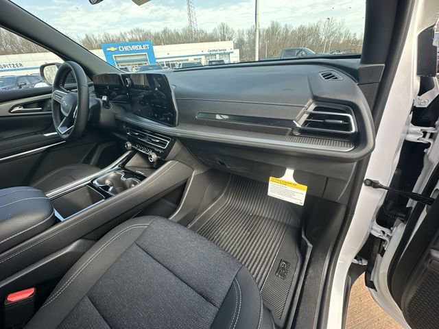 New 2026 Chevrolet Traverse LT w/ Midnight/Sport Edition FWD image 30