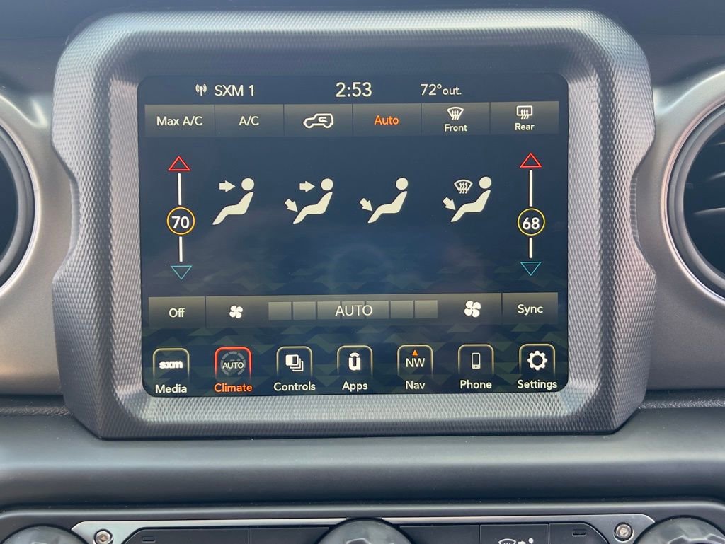 Used 2023 Jeep Gladiator Sport image 36