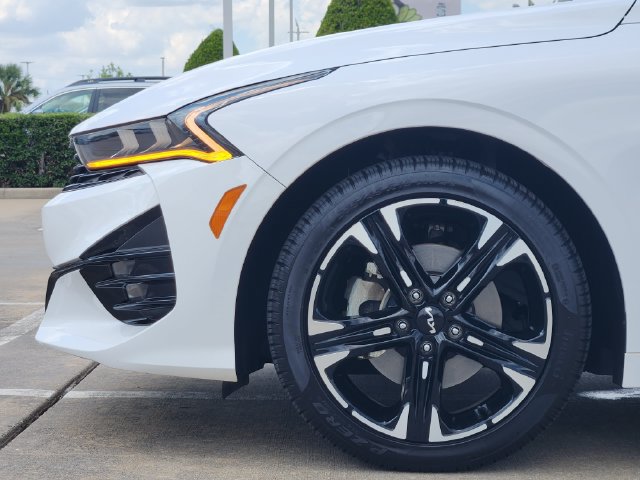 Used 2024 Kia K5 GT-Line w/ GT-Line Premium Package FWD image 8