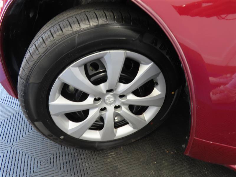 Used 2023 Toyota Corolla LE FWD image 9