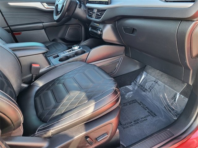 Used 2023 Ford Escape Platinum w/ Premium Technology Package image 19