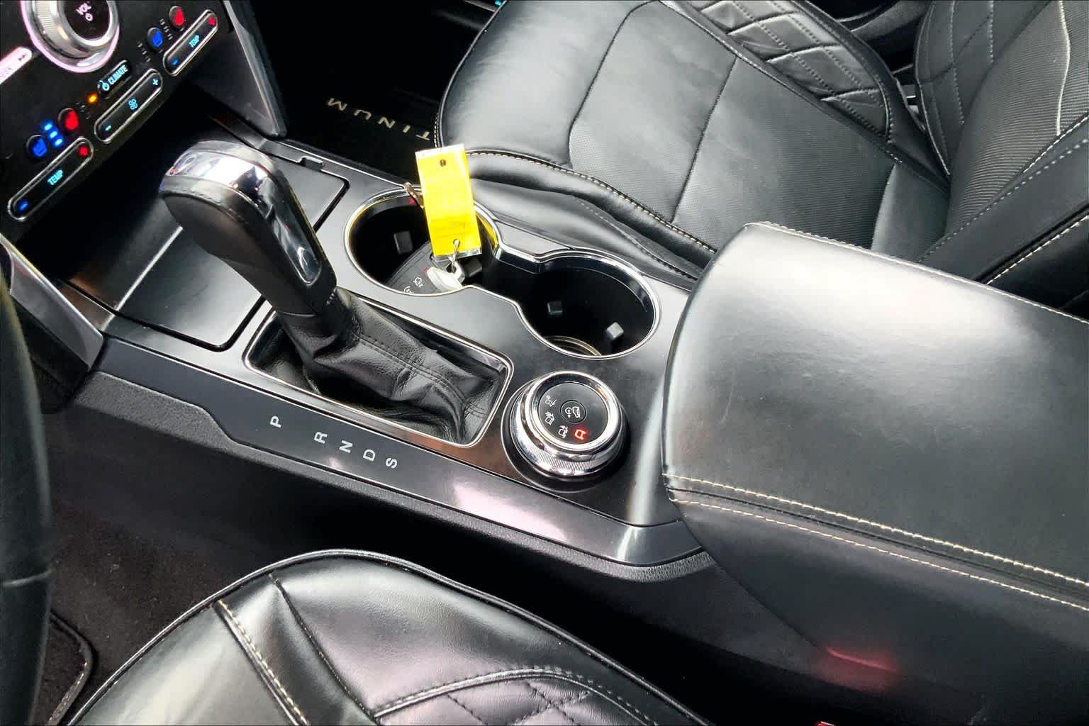 Used 2019 Ford Explorer Platinum AWD/4WD image 17