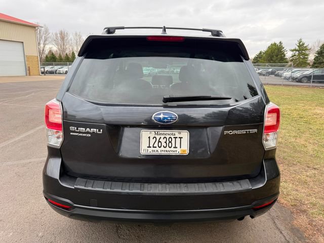 Used 2018 Subaru Forester 2.5i Premium AWD/4WD image 2