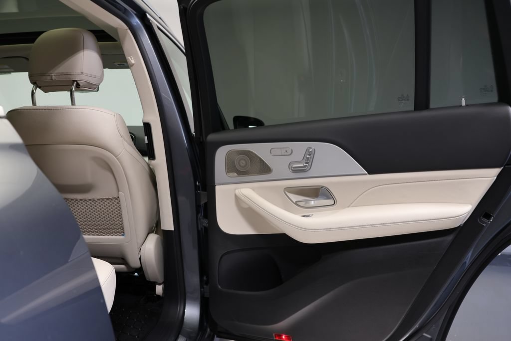Certified 2023 Mercedes-Benz GLS 450 4MATIC image 52