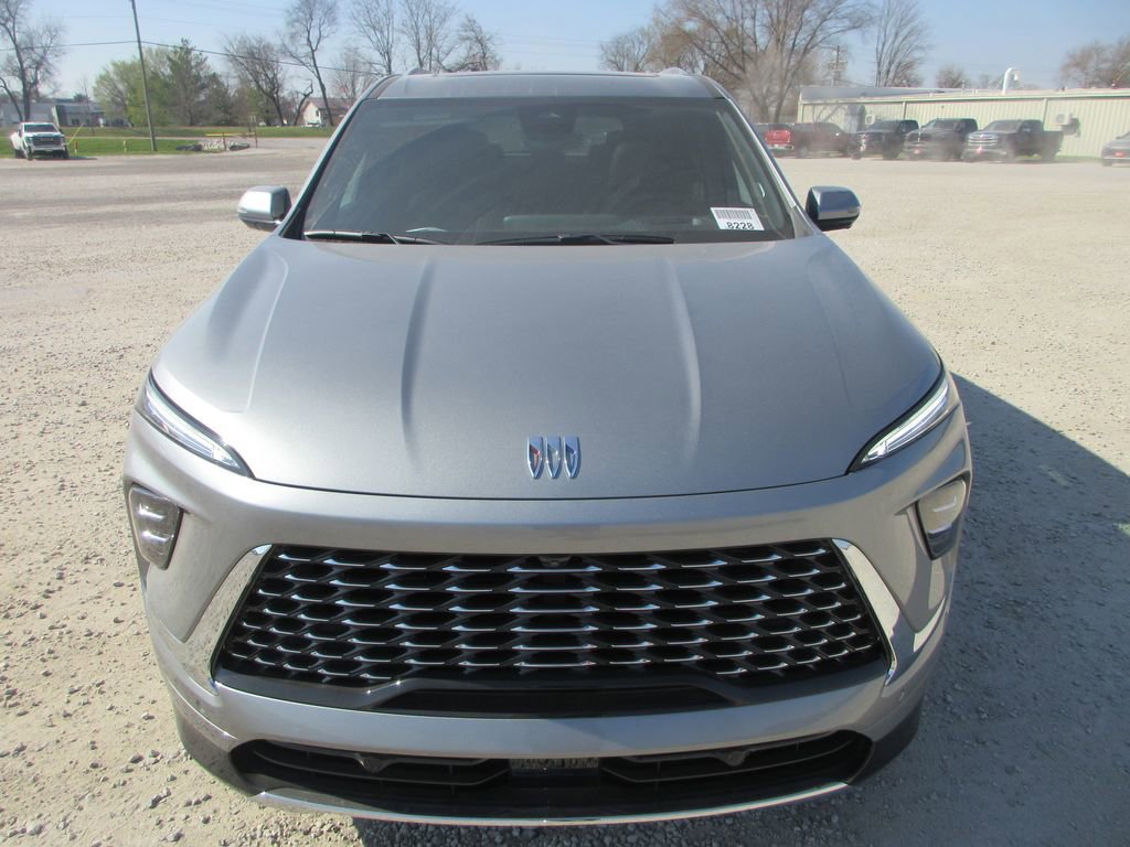 New 2026 Buick Enclave Avenir image 11