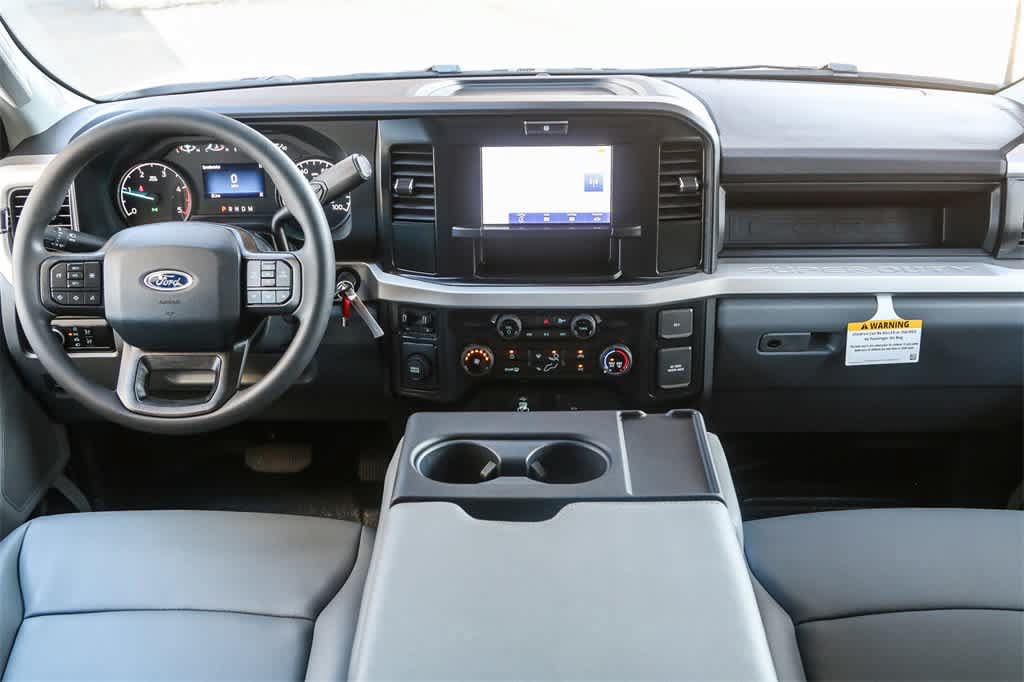 New 2026 Ford F450 XL w/ XL Chrome Package RWD image 20