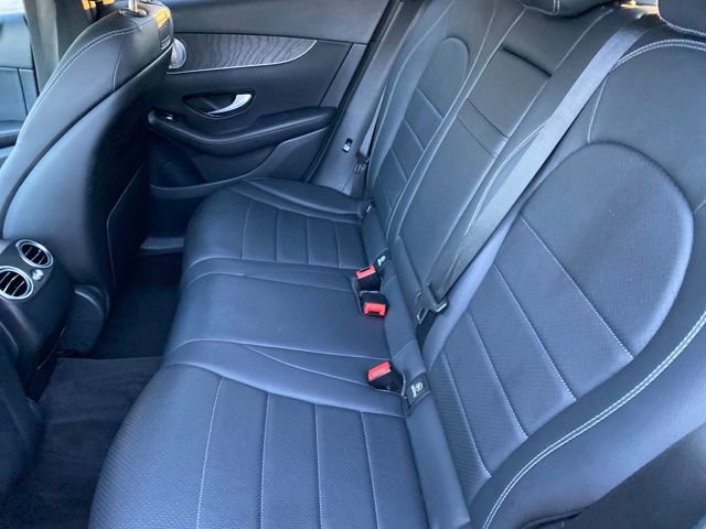 Used 2018 Mercedes-Benz GLC 300 4MATIC image 16
