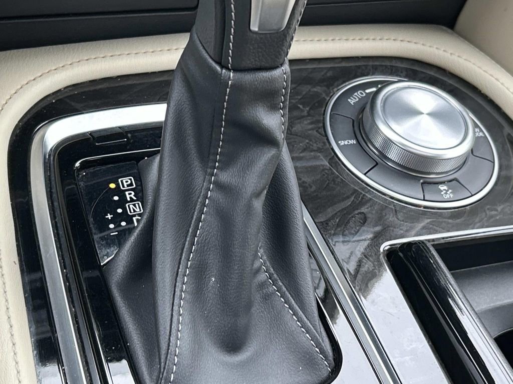 Used 2024 INFINITI QX80 Sensory image 37