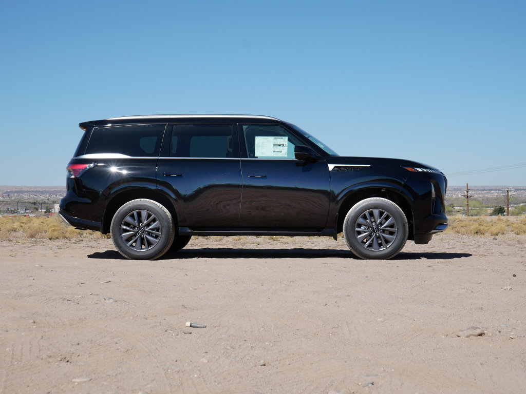 New 2026 INFINITI QX80 Pure w/ Cargo Package image 10