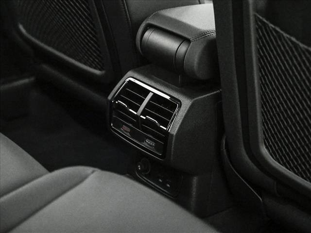 Certified 2025 Audi Q3 2.0T Premium w/ Convenience Package image 18