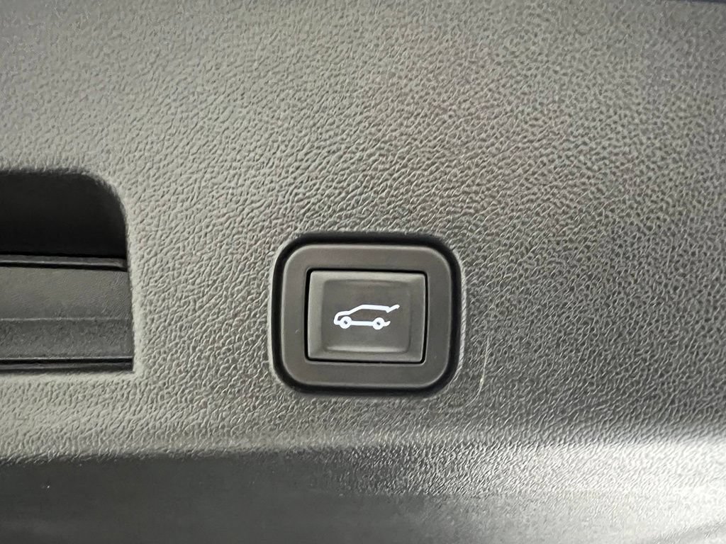 Used 2026 Buick Enclave Preferred w/ Power Package AWD/4WD image 31