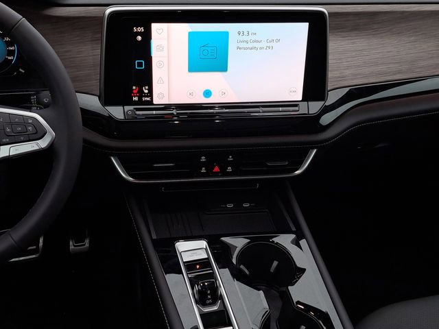 New 2026 Volkswagen Atlas SEL Premium R-Line image 25