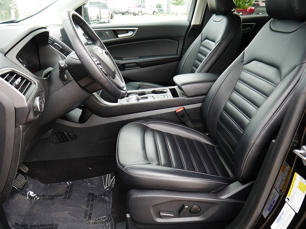 Used 2024 Ford Edge SEL w/ Convenience Package AWD/4WD image 11