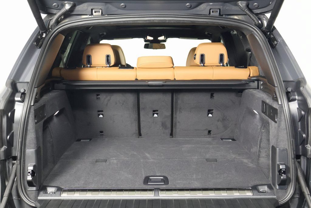 New 2026 BMW X5 xDrive50e w/ Executive Package AWD/4WD image 8