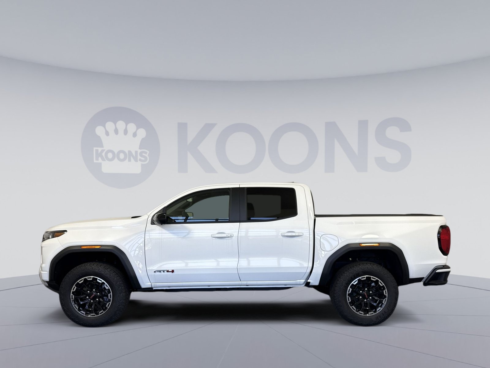 New 2026 GMC Canyon AT4 w/ Technology Plus Package AWD/4WD image 2