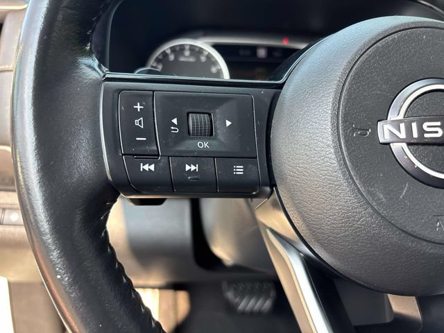 Used 2022 Nissan Pathfinder SL w/ SL Black Package AWD/4WD image 24