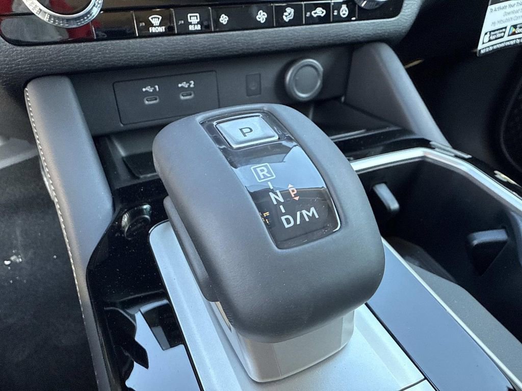 New 2026 Mitsubishi Outlander SEL image 31