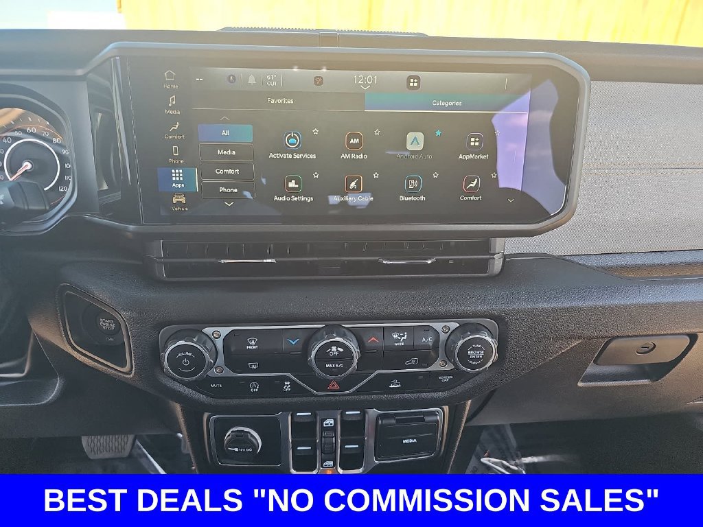 Used 2025 Jeep Gladiator Sport AWD/4WD image 19