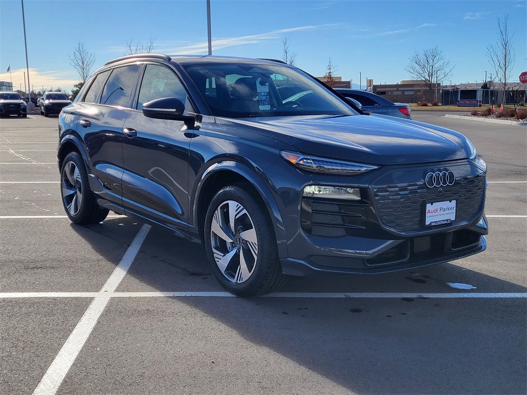 New 2025 Audi Q6 e-tron Premium Plus image 4