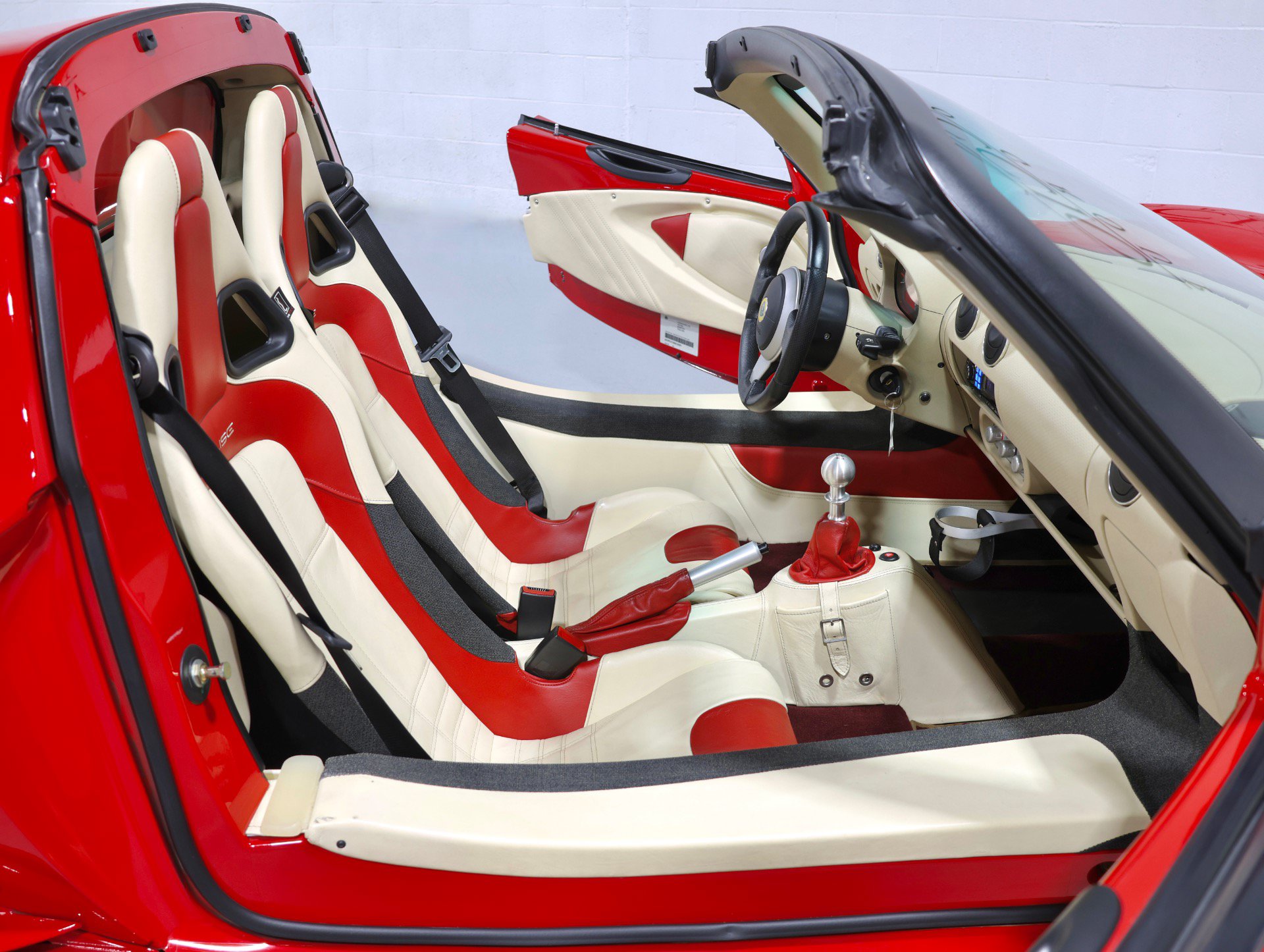 Used 2008 Lotus Elise RWD image 70