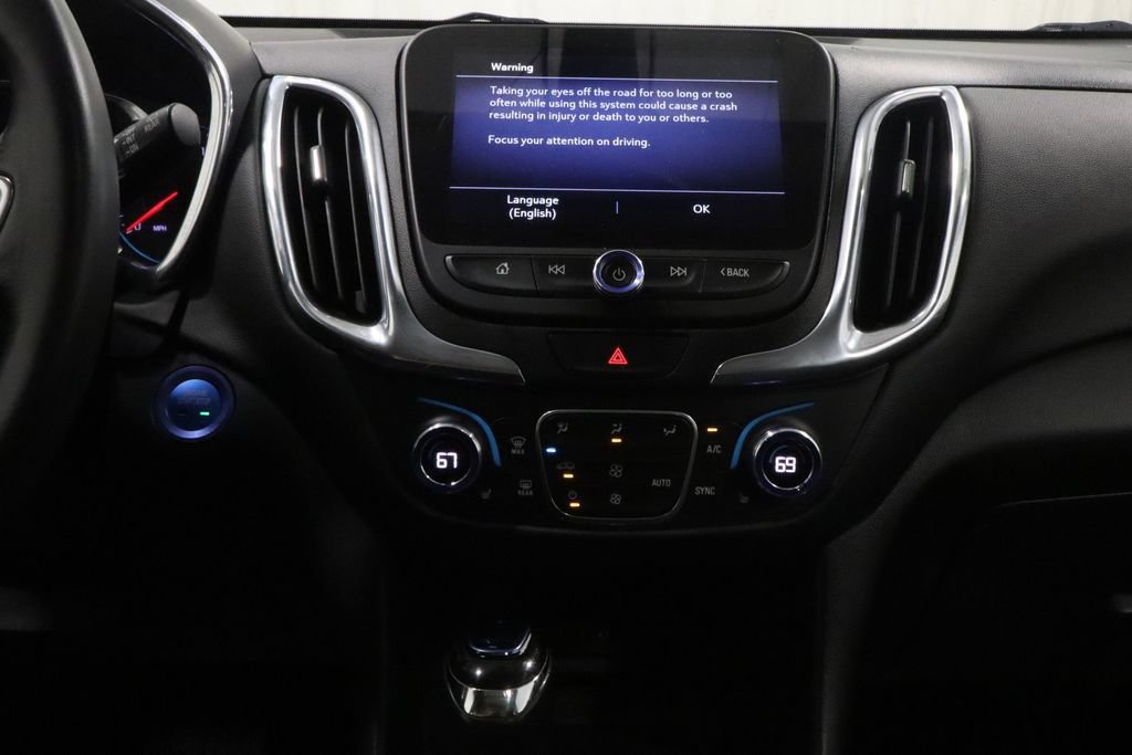 Used 2019 Chevrolet Equinox LT w/ Sun & Navigation Package AWD/4WD image 19