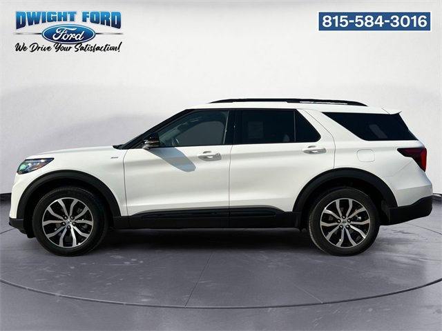 New 2025 Ford Explorer ST-Line image 2