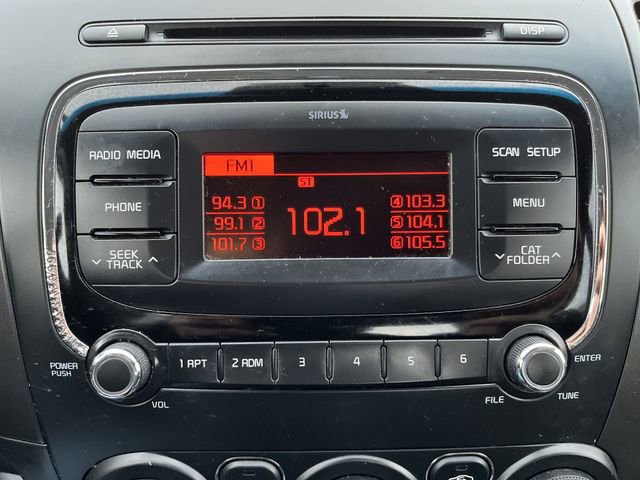 Used 2017 Kia Forte LX image 14