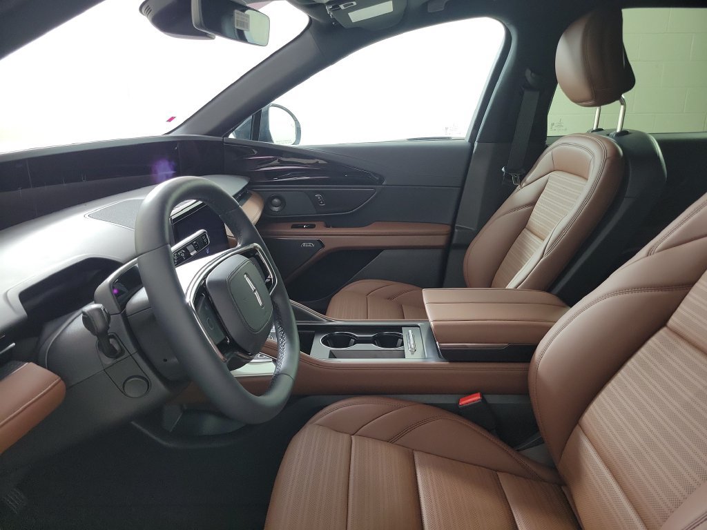 New 2026 Lincoln Nautilus Reserve AWD/4WD image 17